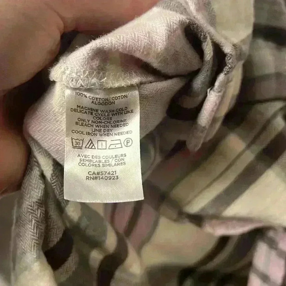 LOFT Plaid Flannel Button Down Top Size Small - Picture 6 of 8